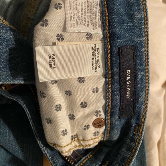 Lucky Brand Jeans - Picture 6 of 6